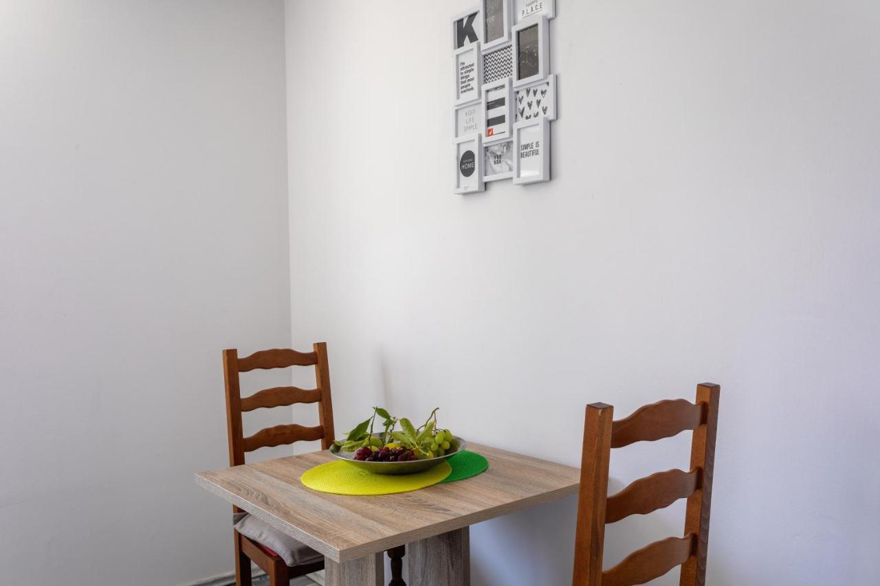 Luksa - Zf Hvar Apartamento *