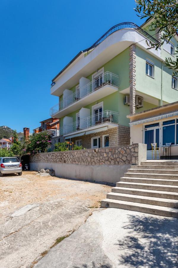 Luksa - Zf Hvar *